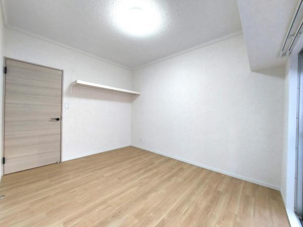 七小レックスマンション リビング以外の居室 