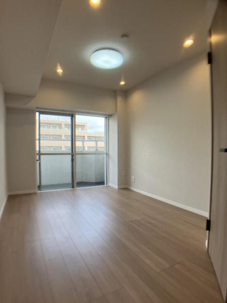 虹ヶ丘マンション本館 洋室