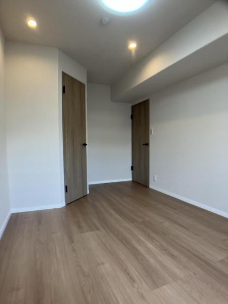 虹ヶ丘マンション本館 洋室