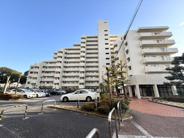 杁中スカイタウンＡ棟 敷地内駐車場