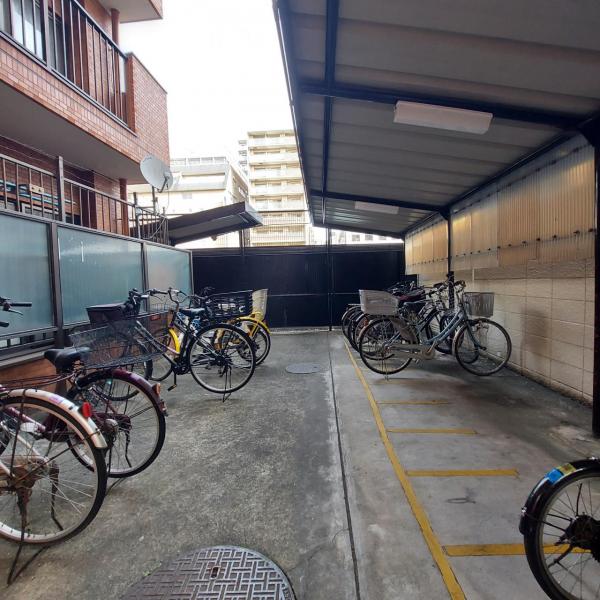 ライオンズマンション久屋通 駐輪場