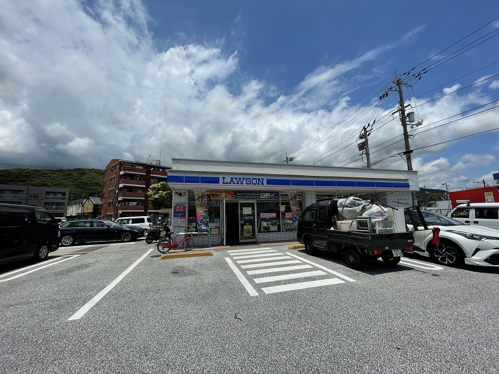 ローソン 高知薊野店