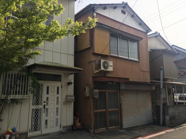 中古戸建 高知市旭駅にすぐの場所にある中古の売家 高知市旭駅前町 JR