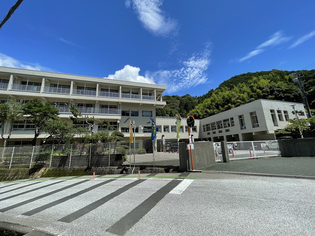 高知市立泉野小学校