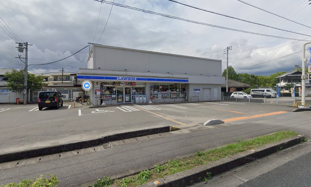 ローソン 高知槇山町店