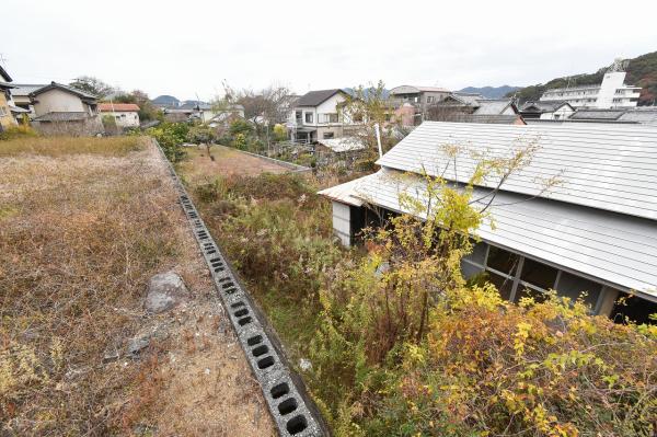 高知市仁井田　建築条件なし売土地　約183坪 現地土地写真 