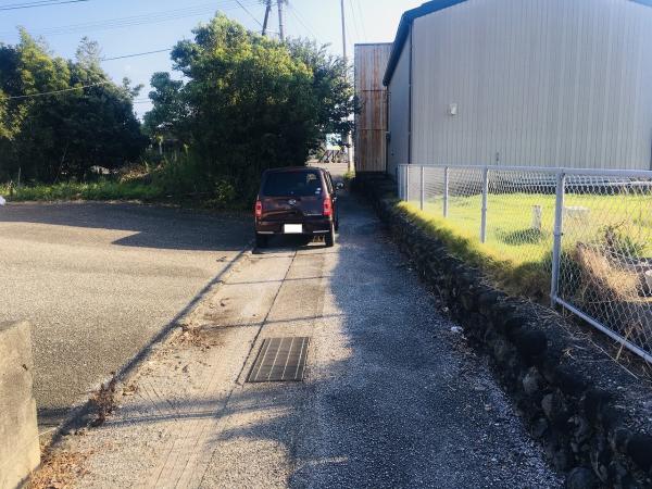 赤岡町　200 前面道路含む現地写真 