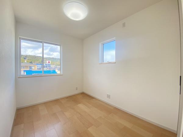 薊野西町　2580万　テクノストラクチャー工法のお家 リビング以外の居室 