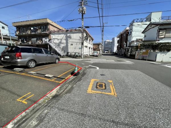 桟橋通　880 前面道路含む現地写真 