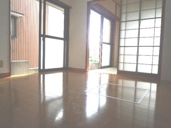 神田一戸建て　 その他内観 