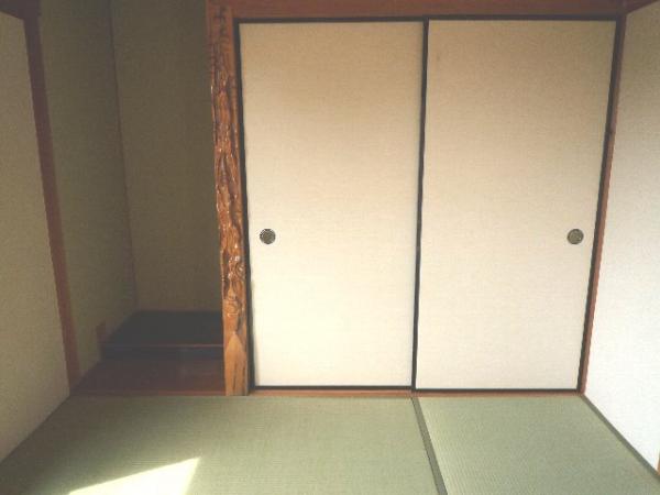 神田一戸建て　 その他内観 