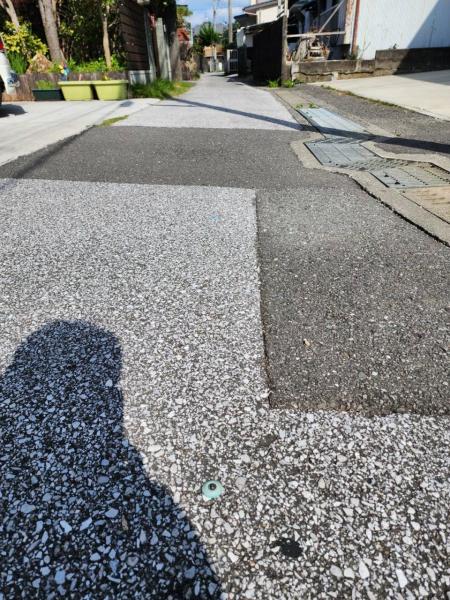 曙町　1650 前面道路含む現地写真 