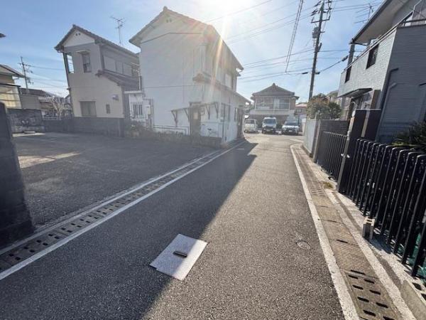 縄手町　1300 前面道路含む現地写真 
