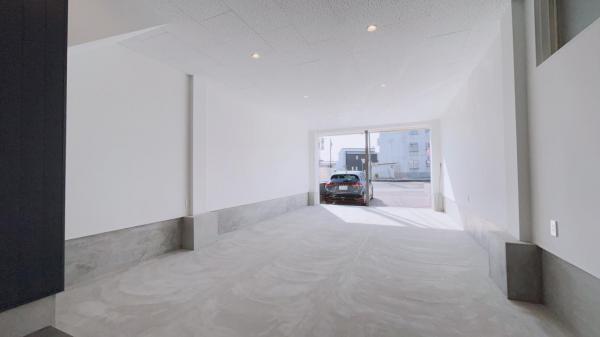 瀬戸西町1750万　RF住宅 駐車場 