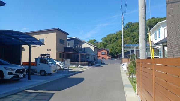 土佐山田町　1231.42 前面道路含む現地写真 