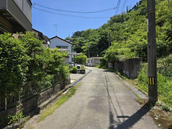 重倉　220 前面道路含む現地写真 