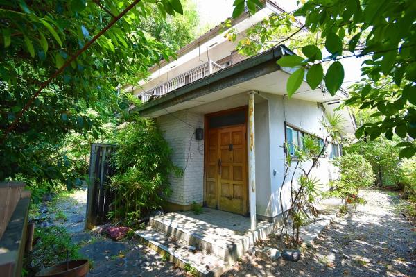 築99年古民家風平家付き　本宮町中古 リビング以外の居室 