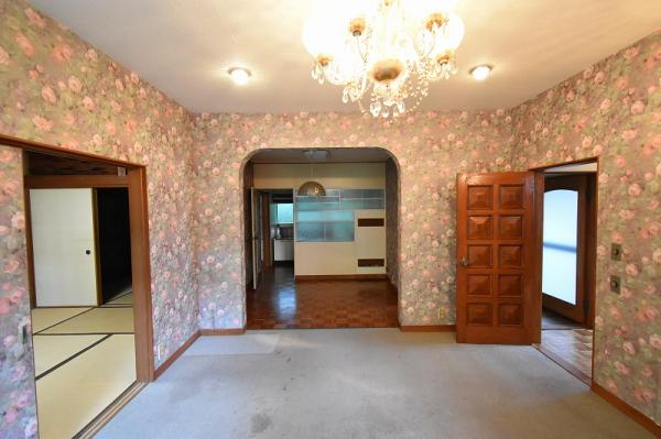 築99年古民家風平家付き　本宮町中古 リビング 