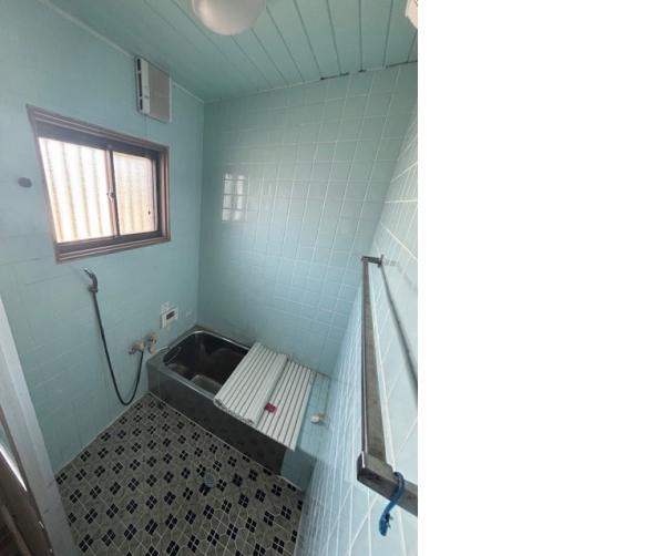 高知市大谷　太陽光オール電化、標高30ｍ 浴室 