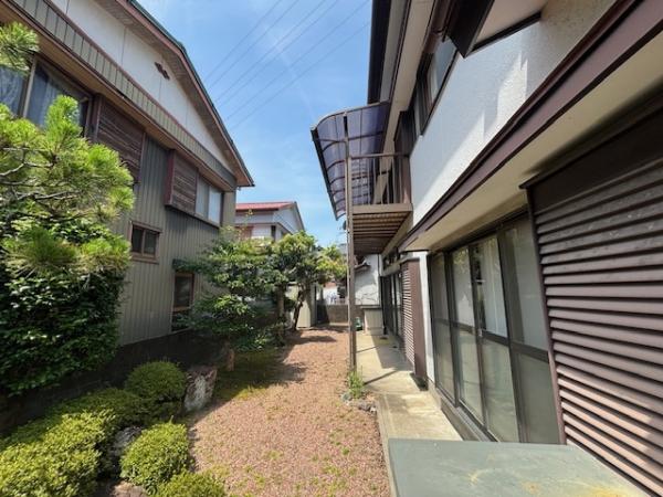 高知市大谷　太陽光オール電化、標高30ｍ 庭 