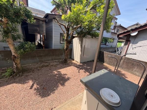 高知市大谷　太陽光オール電化、標高30ｍ 庭 