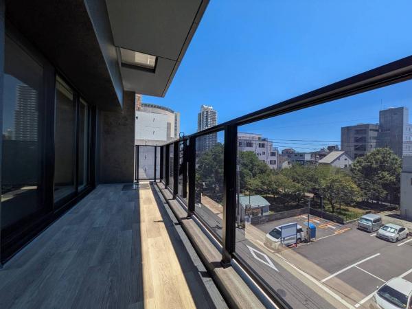 高知市南はりまや町　3400　オープンルーム バルコニー 