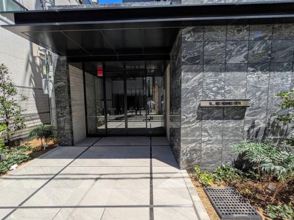 高知市南はりまや町　3400　オープンルーム エントランス（外）