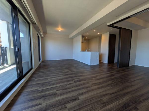 高知市南はりまや町　3400　オープンルーム リビングダイニング