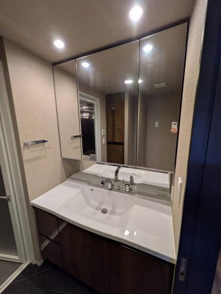 高知市南はりまや町　3400　オープンルーム 洗面台・洗面所 