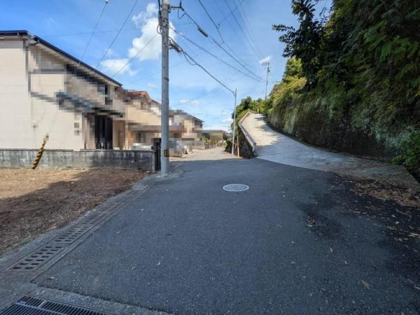 高知市神田　602.25 前面道路含む現地写真 