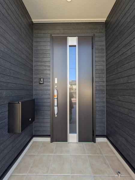 高知市前里　3090 玄関 