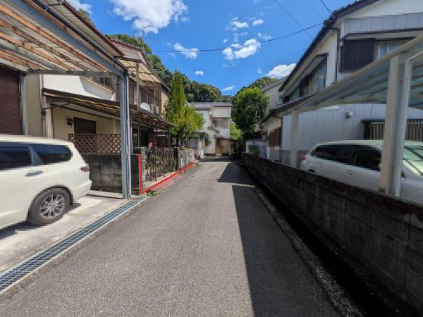 宇津野　売土地　７７０ 前面道路含む現地写真 