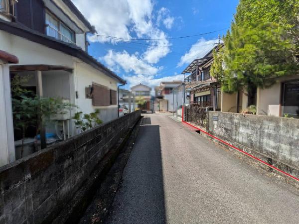 宇津野　売土地　７７０ 前面道路含む現地写真 