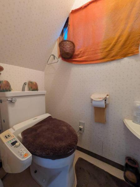 中秦泉寺　600 トイレ 