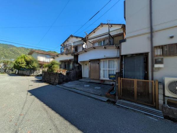 中秦泉寺　600 駐車場 