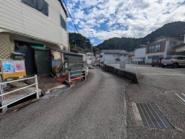 朝倉丙　730 前面道路含む現地写真 