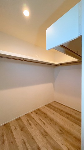 香南市野市町大谷　C号地　3880 収納 