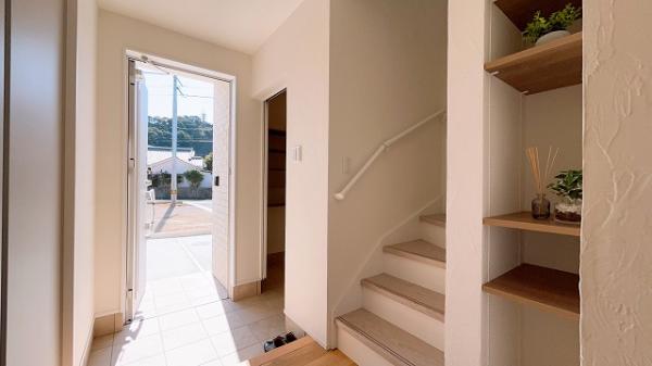 香南市野市町大谷　C号地　3880 玄関 