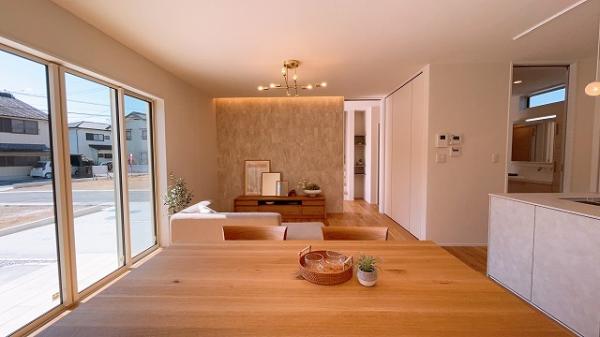 香南市野市町大谷　C号地　3880 ダイニング