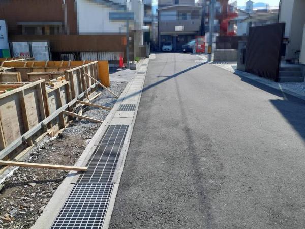 高知市塩屋崎町　2898 前面道路含む現地写真 