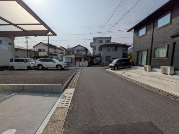 高知市福井扇町　1480 前面道路含む現地写真 