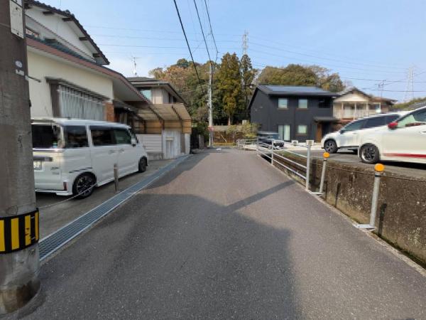 高知市福井扇町　1480 前面道路含む現地写真 