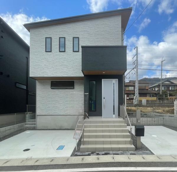 新築戸建 大津市見世２丁目 JR湖西線唐崎駅 3,180万円