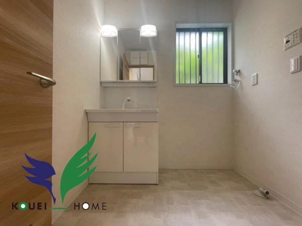 草津市青山4丁目　中古戸建 洗面台・洗面所 