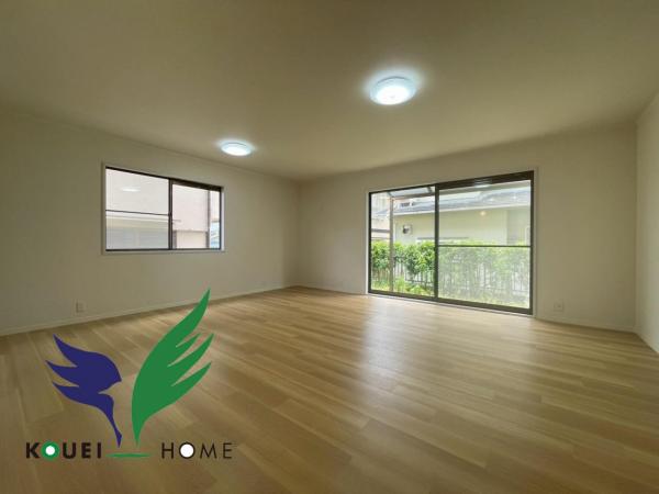 草津市青山4丁目　中古戸建 リビングダイニング