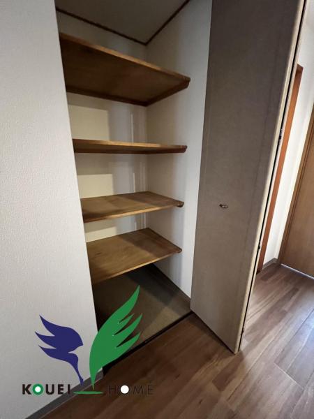 ロータリーマンション大津京ソルジャンテ 収納 