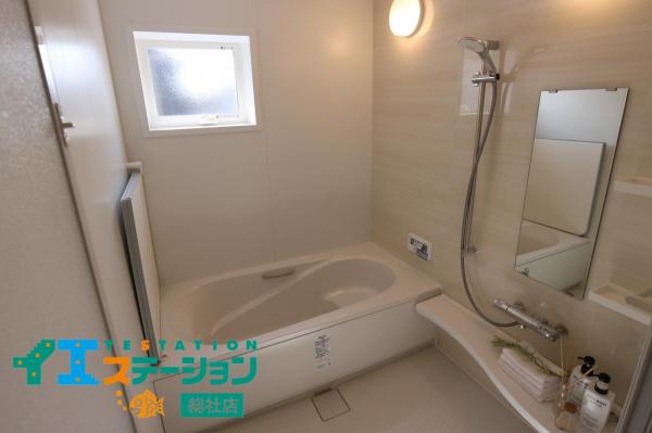 ルルーディア総社市溝口 浴室 