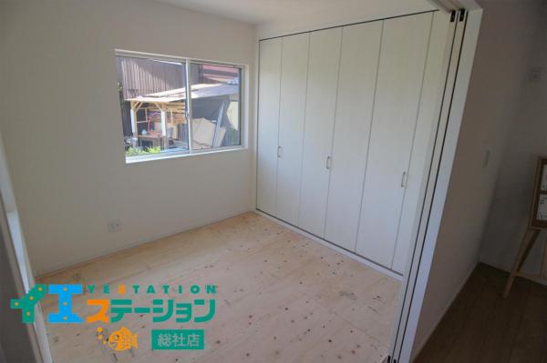 ルルーディア総社市溝口 リビング以外の居室 