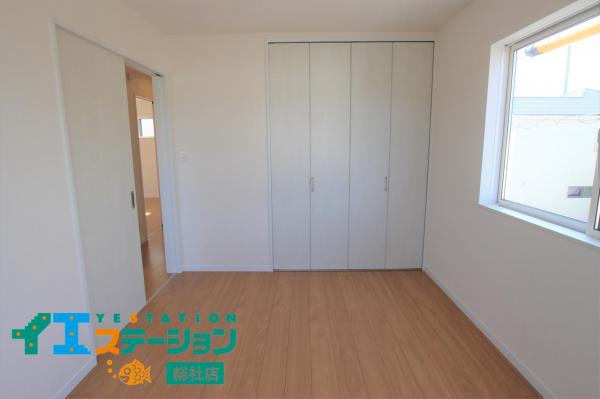 ルルーディア総社市溝口 リビング以外の居室 