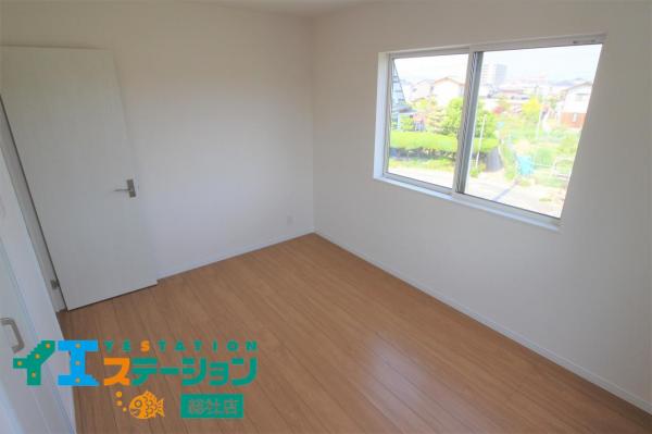 ルルーディア総社市溝口 リビング以外の居室 